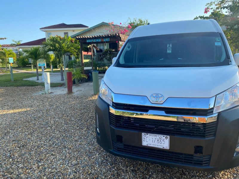  reliable Belize shuttles