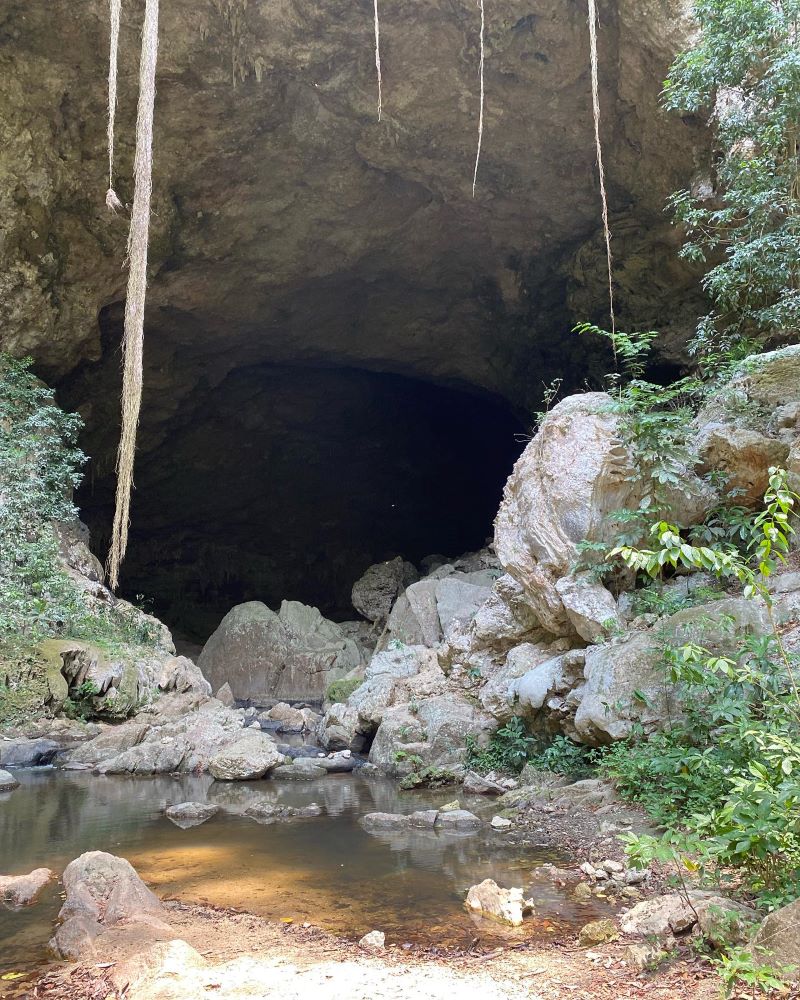  Belize cave tours