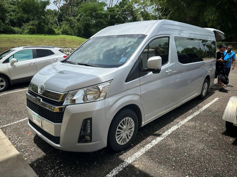  Belize airport transfers Placencia