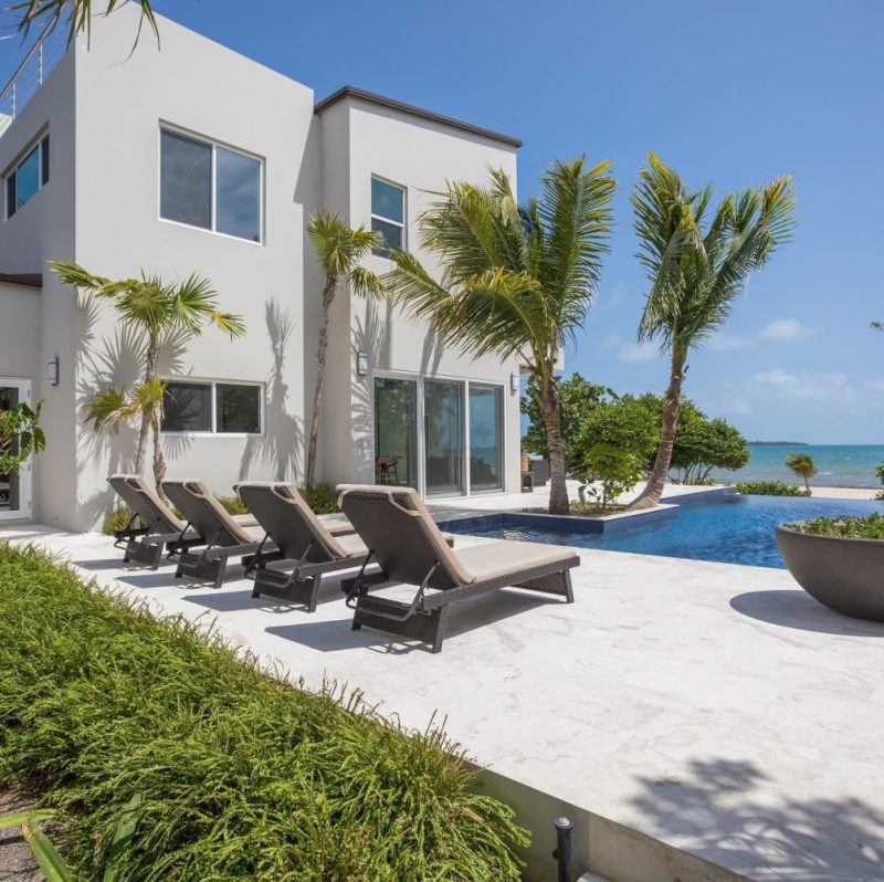 Primus Villas Placencia tips