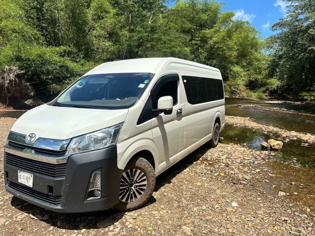 Belize Adventure Vacation