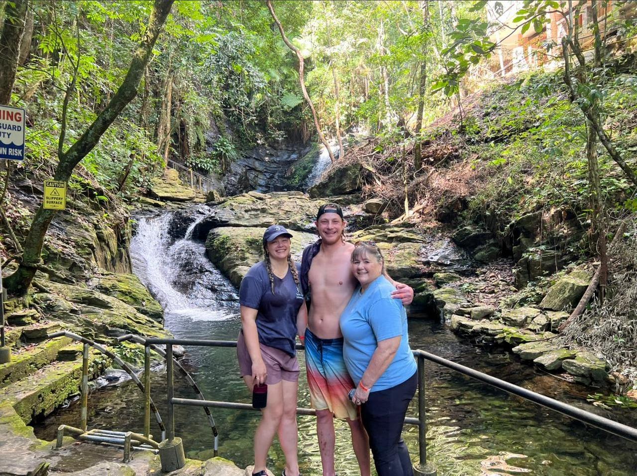 Canadian travel to Belize